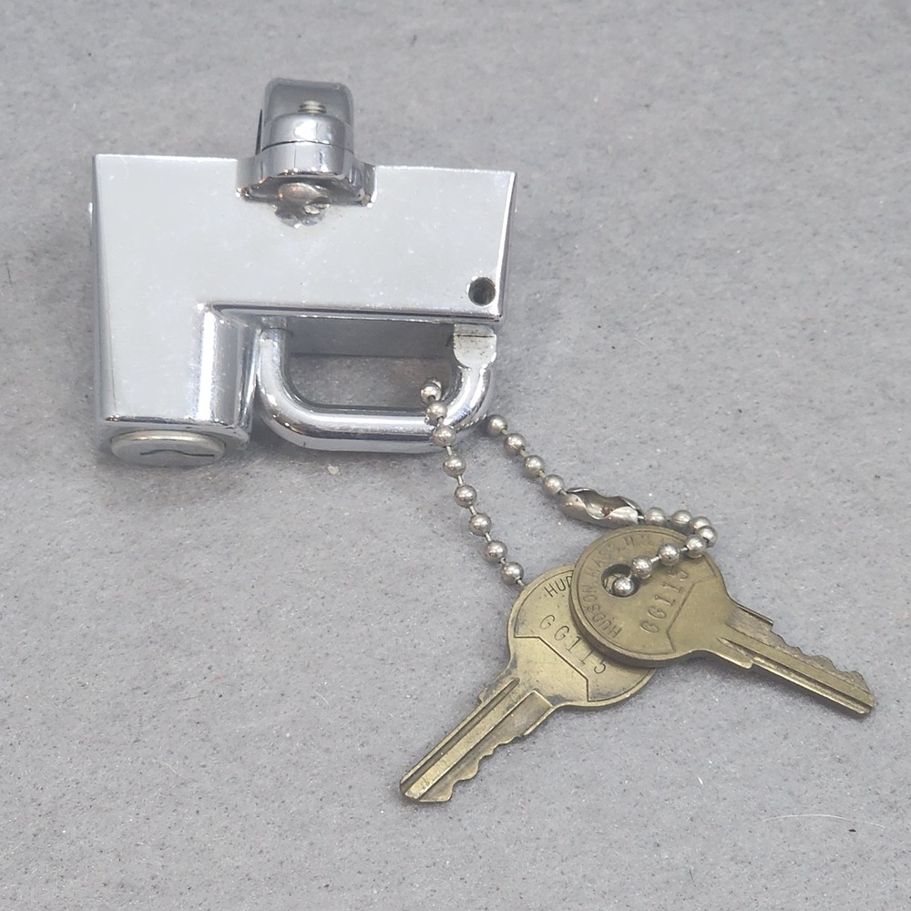 Motorcycle Helmet Lock, for Cruiser Helmet Lock 1-1/4 to 1-1/2 2 keys